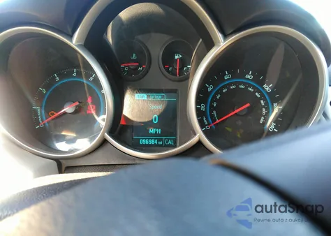 2014 Chevrolet Cruze Ls Manual z USA, uszkodzony, nr VIN 1G1PB5SG5E7324990